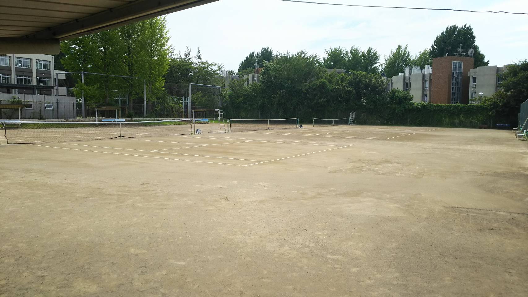 新川テニスコート